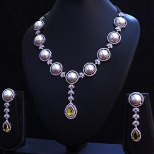 Classic Jewelry Set